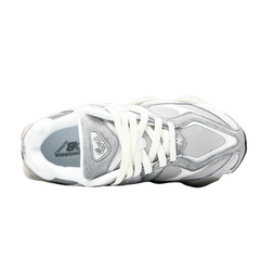 Zapatillas casuales New Balance 9060 color gris cuarzo