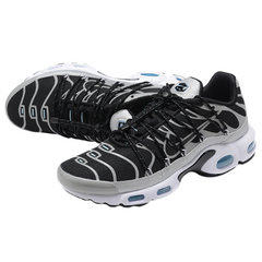 Nike Air Max Plus TN Zapatillas casuales negras y plateadas